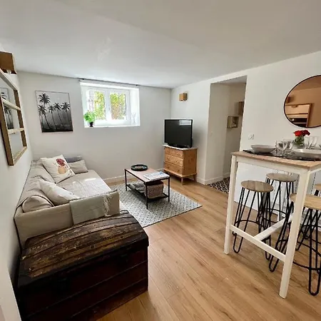 Nid Douillet De 45 M2, Centre-ville, 2 Chambres *