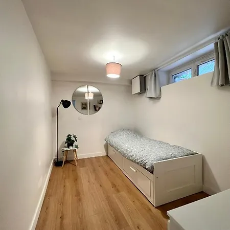Nid Douillet De 45 M2, Centre-ville, 2 Chambres * トルヴィル＝シュル＝メール